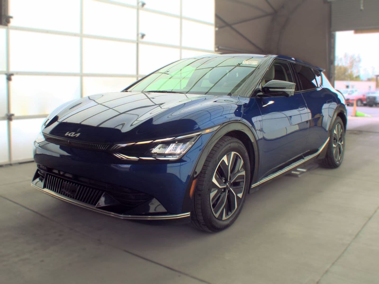 2024 KIA EV6 Wind