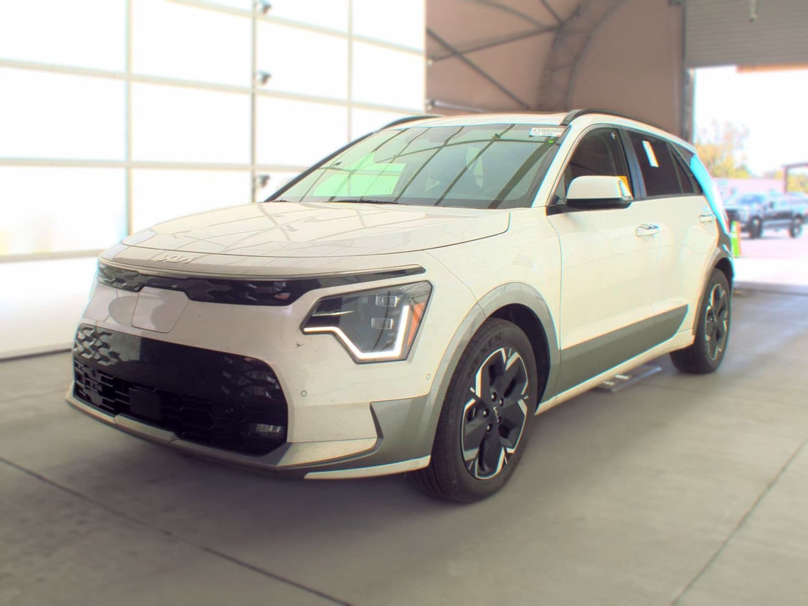 2023 KIA NIRO EV Wave