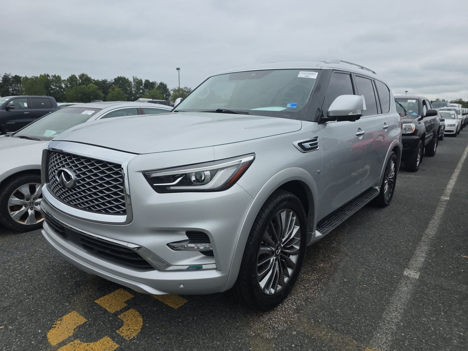 2018 INFINITI QX80 Base