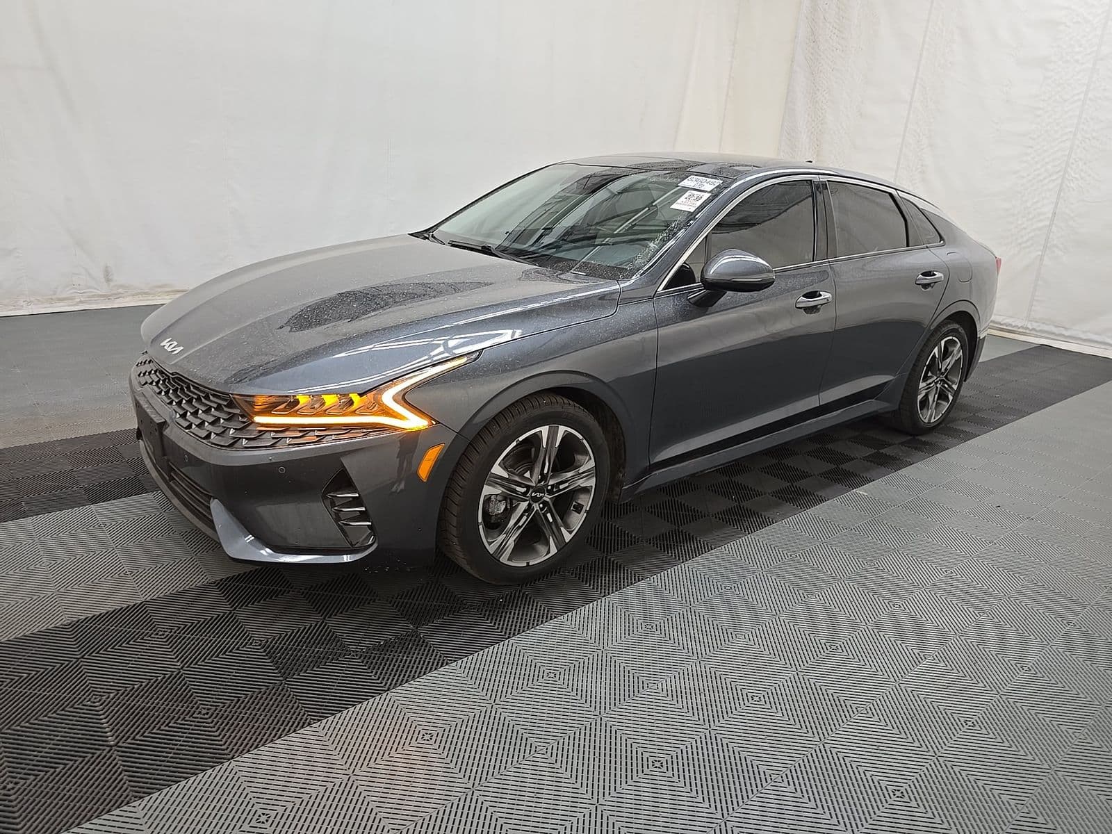 2022 KIA K5 EX