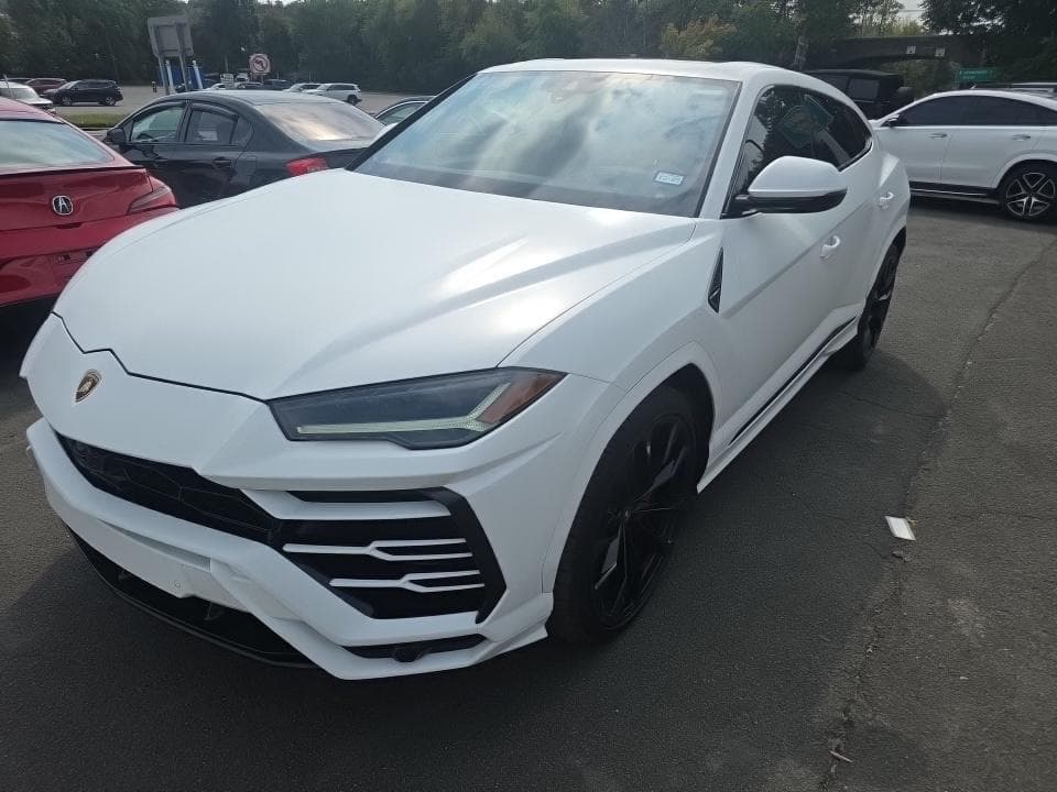 2022 LAMBORGHINI URUS GRAPHITE Capsule