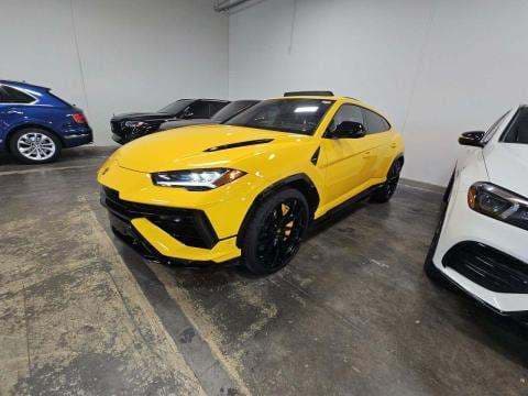2024 LAMBORGHINI URUS S