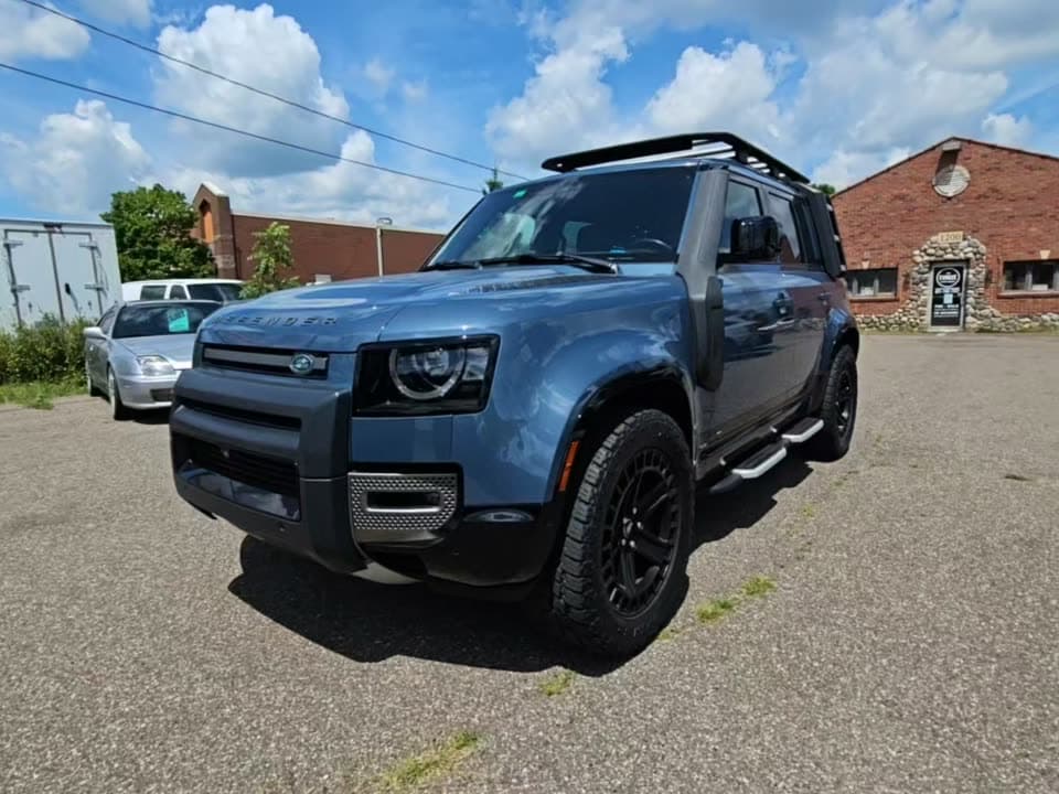 2021 LAND ROVER DEFENDER 110 X-DYNAMIC HSE