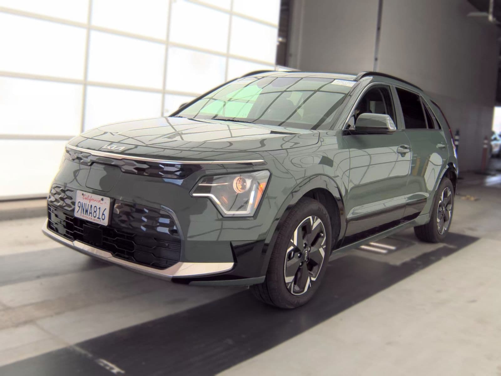 2024 KIA NIRO EV Wind