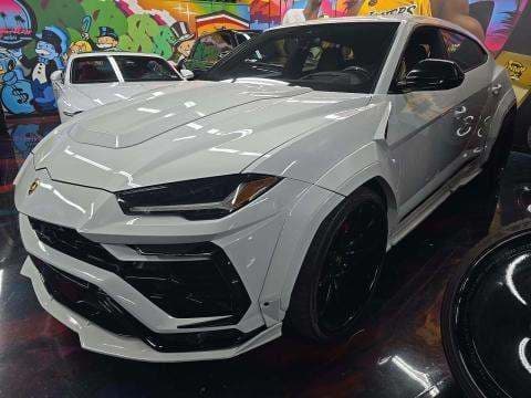 2021 LAMBORGHINI URUS Base