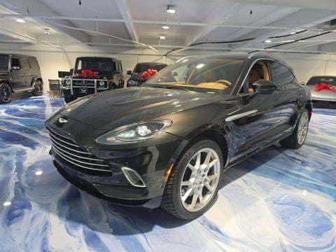 2021 ASTON MARTIN DBX Base