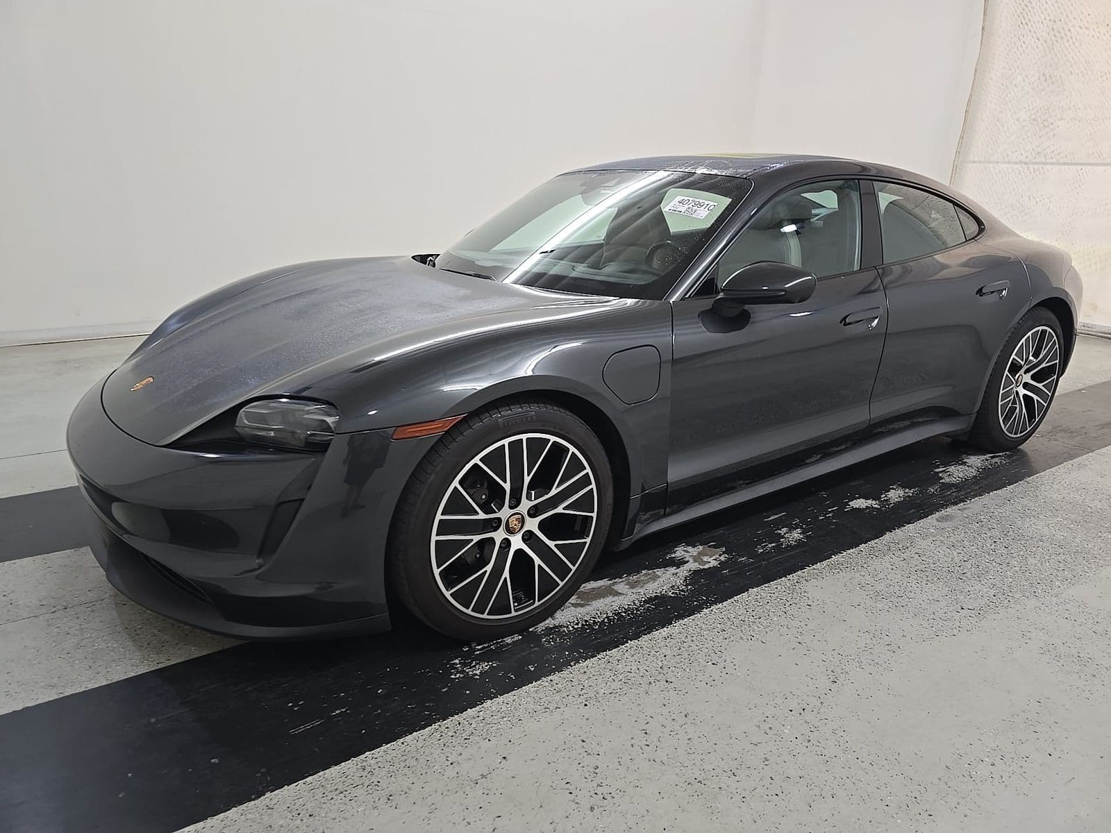 2023 PORSCHE TAYCAN Base