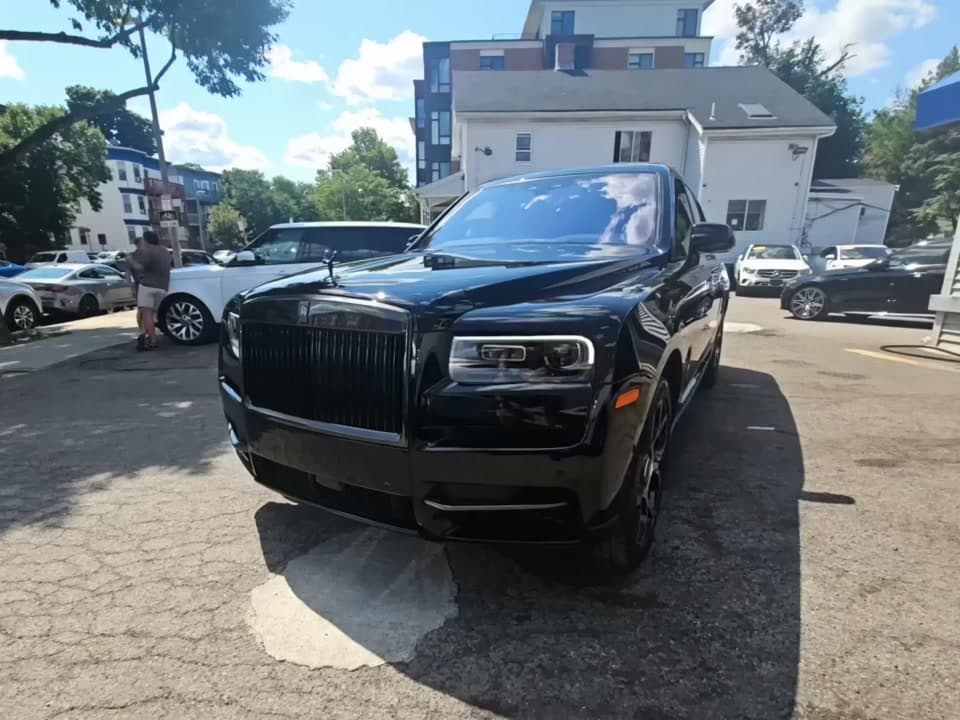 2022 ROLLS-ROYCE CULLINAN Base