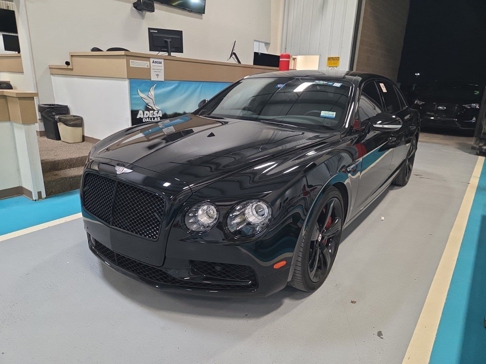 2018 BENTLEY FLYING SPUR V8 S