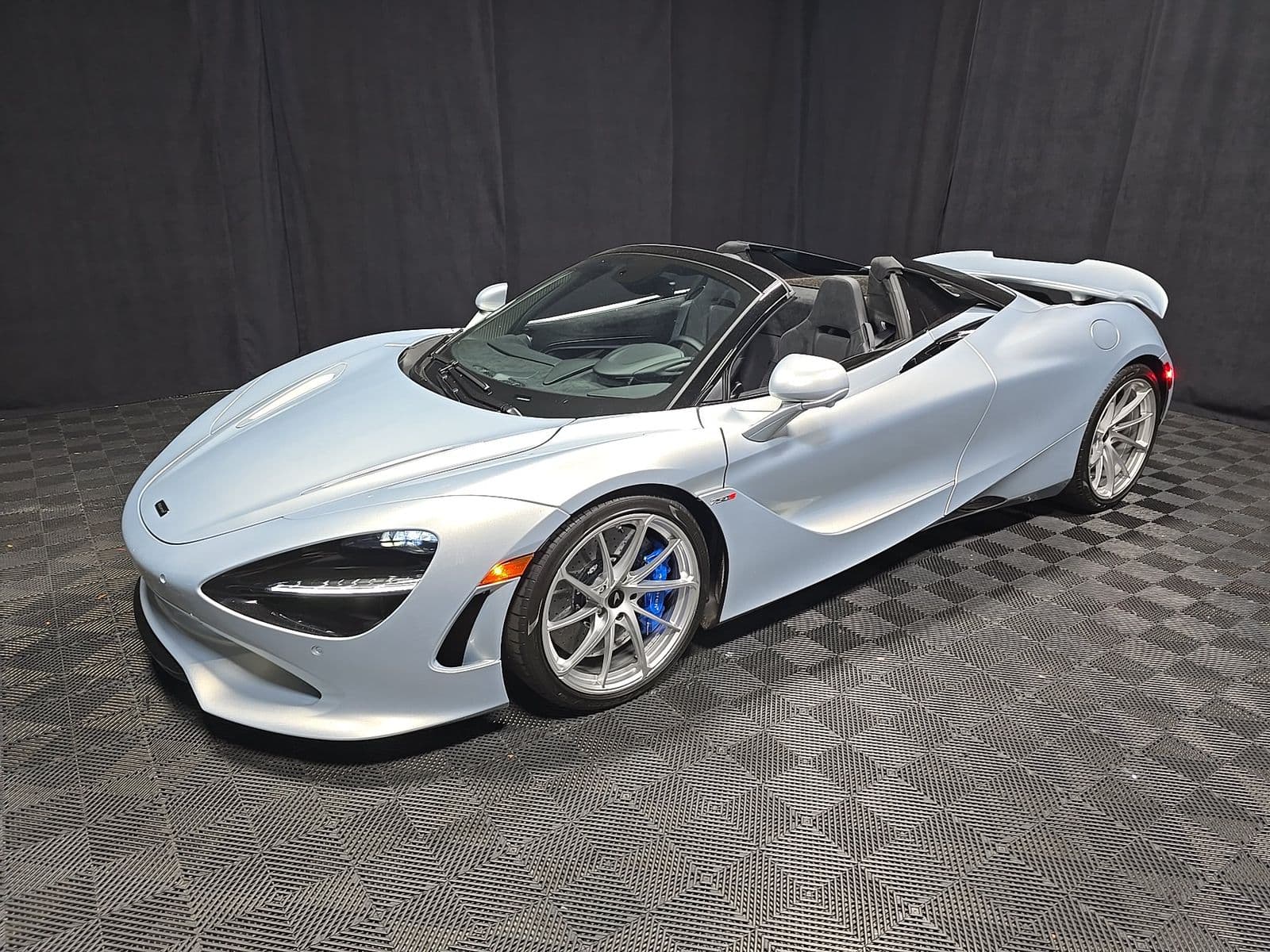 2026 MCLAREN 750S Base