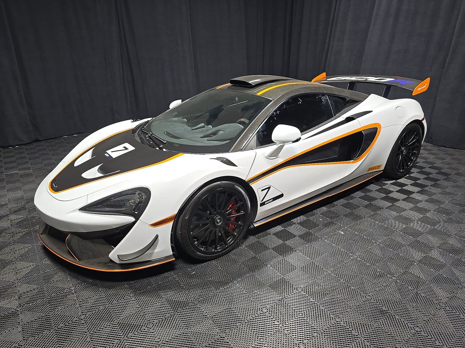 2020 MCLAREN 620R Base