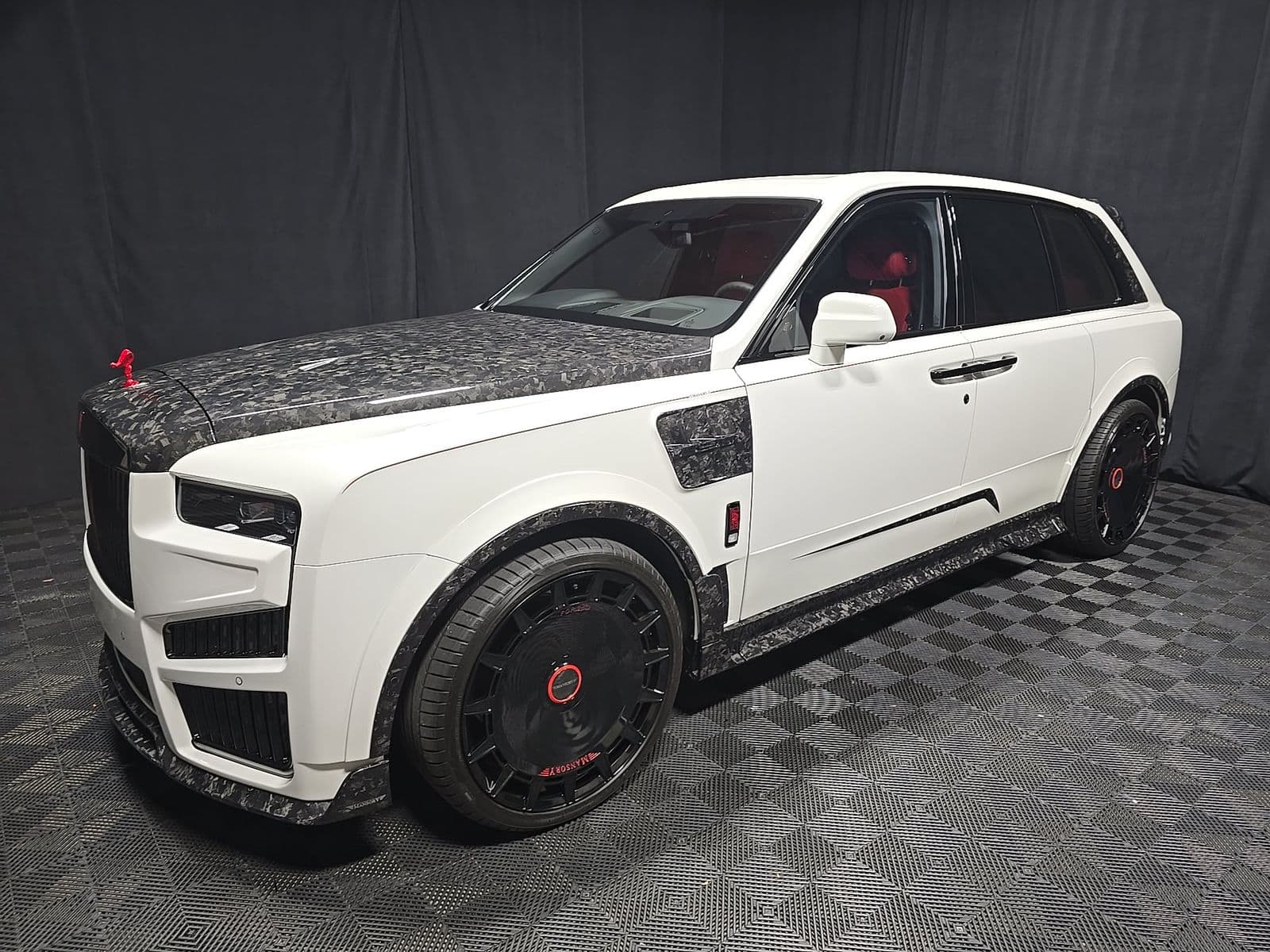 2026 ROLLS-ROYCE CULLINAN Base