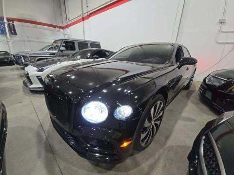 2021 BENTLEY FLYING SPUR V8