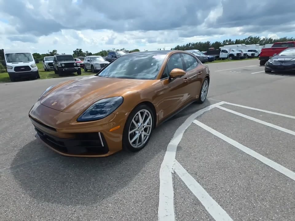 2025 PORSCHE PANAMERA Base