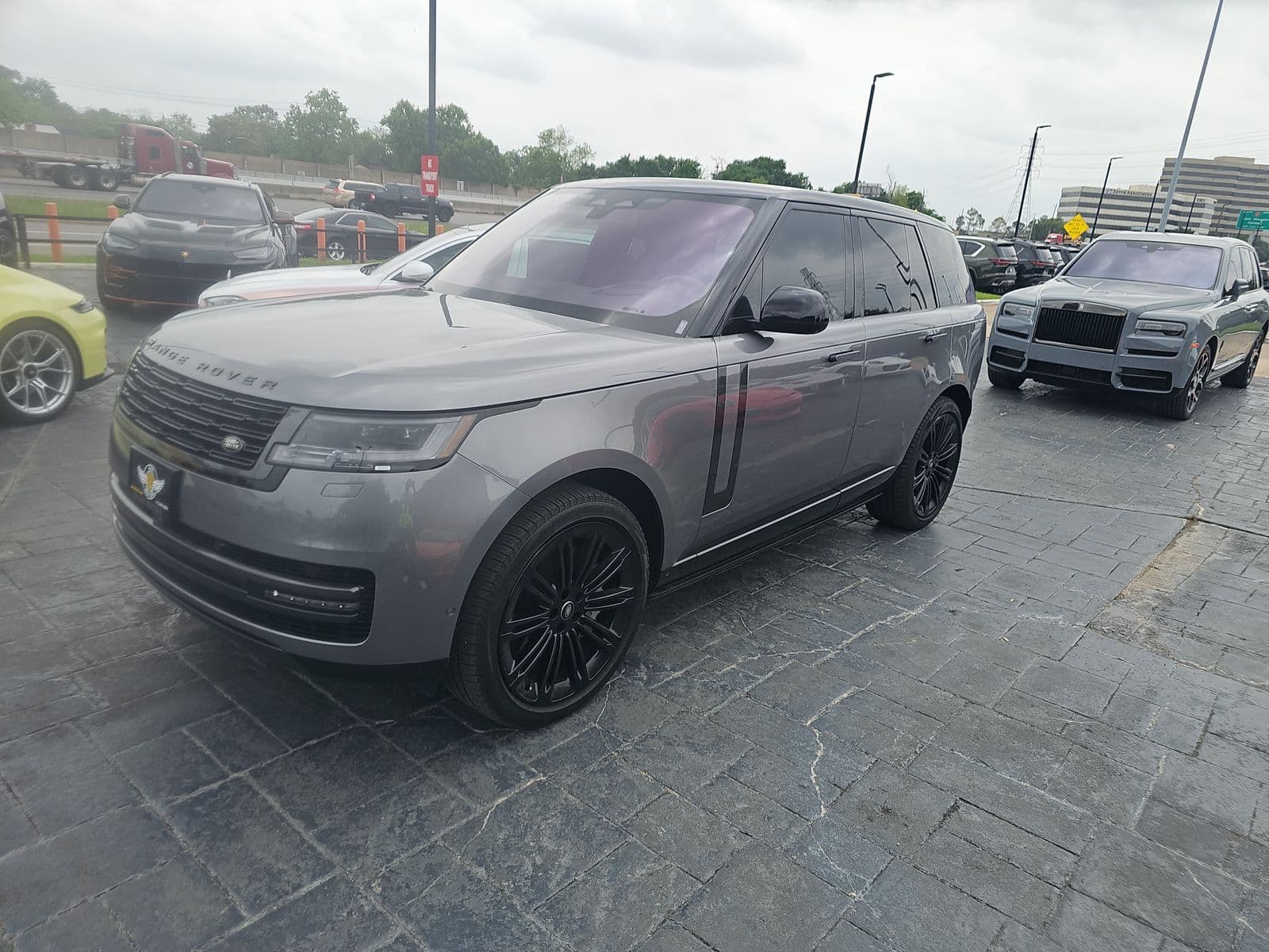 2023 LAND ROVER RANGE ROVER SE