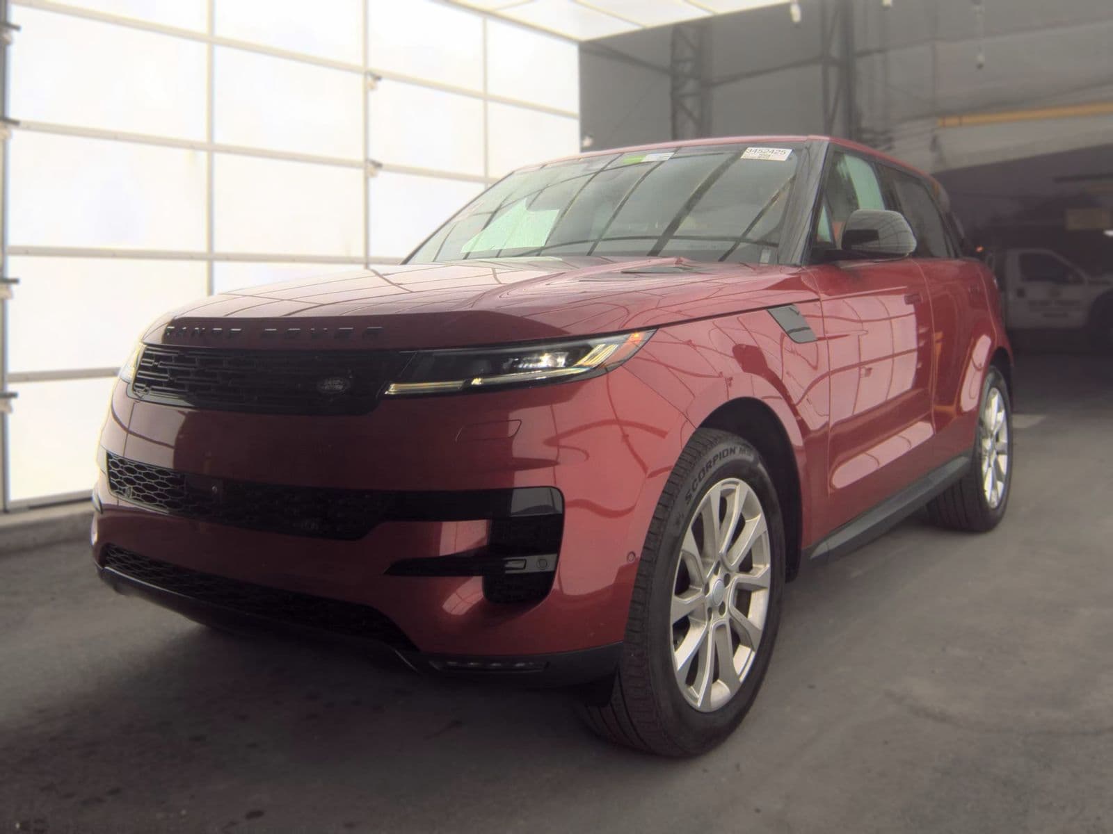 2025 LAND ROVER RANGE ROVER SPORT SE