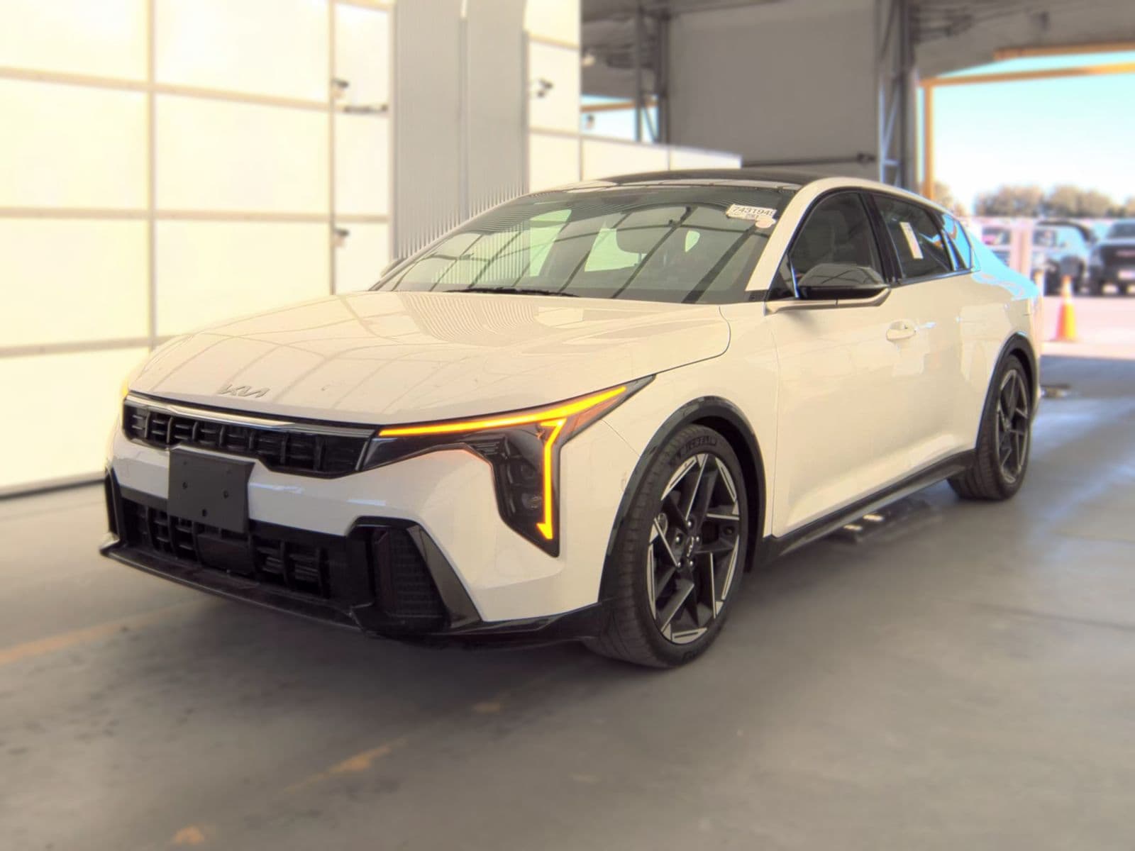 2025 KIA K4 GT-Line