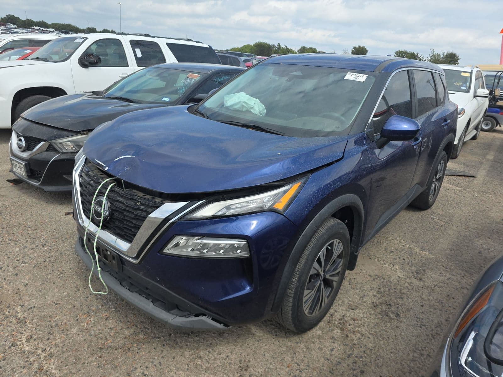 2023 NISSAN ROGUE SV