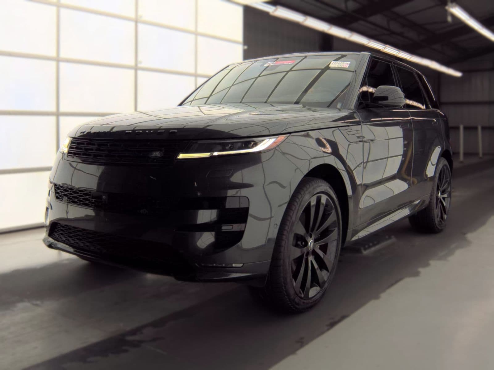 2025 LAND ROVER RANGE ROVER SPORT DYNAMIC SE