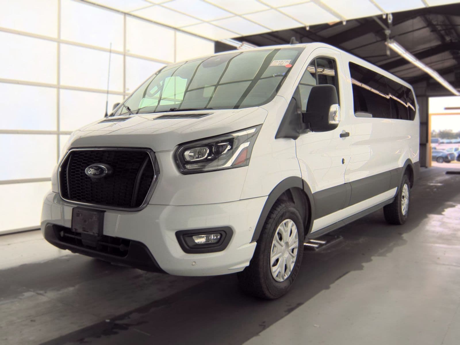 2023 FORD TRANSIT 350 XLT