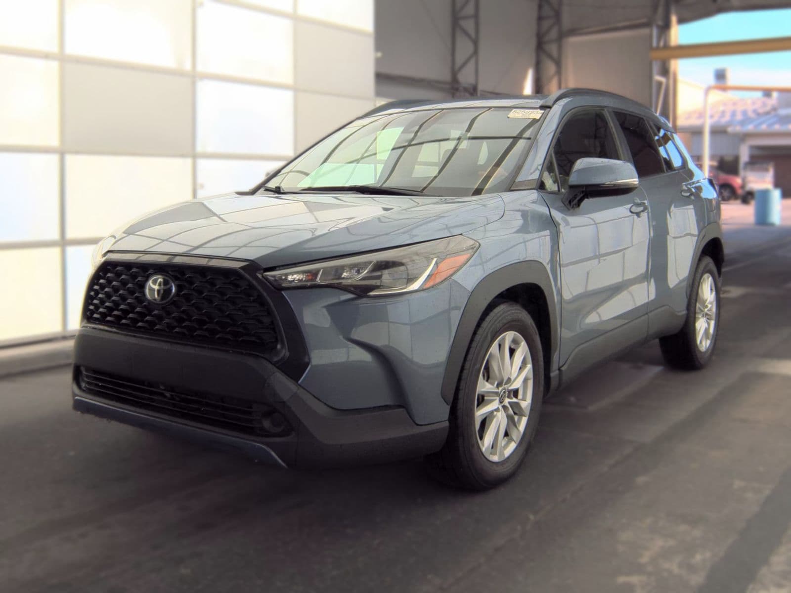 2022 TOYOTA COROLLA CROSS LE 1