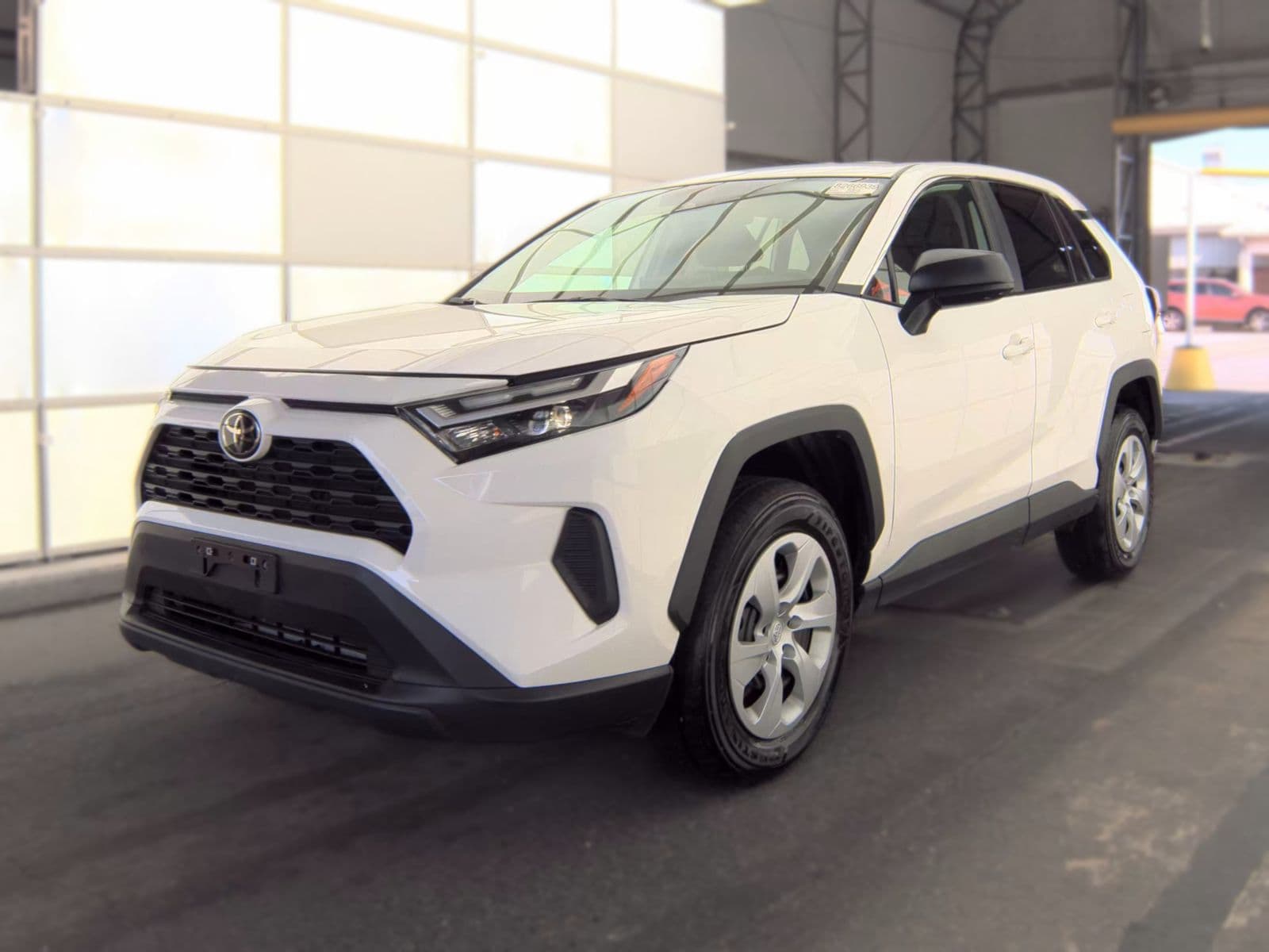 2025 TOYOTA RAV4 LE