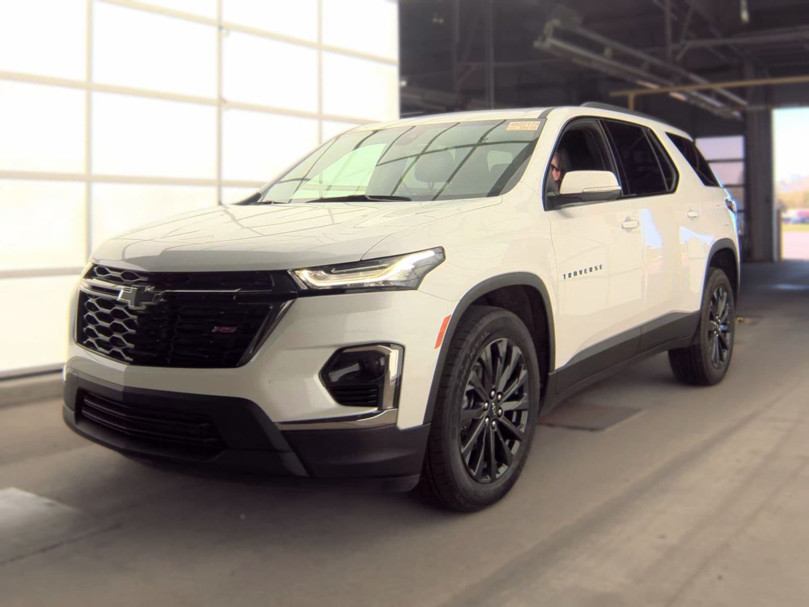 2023 CHEVROLET TRAVERSE RS