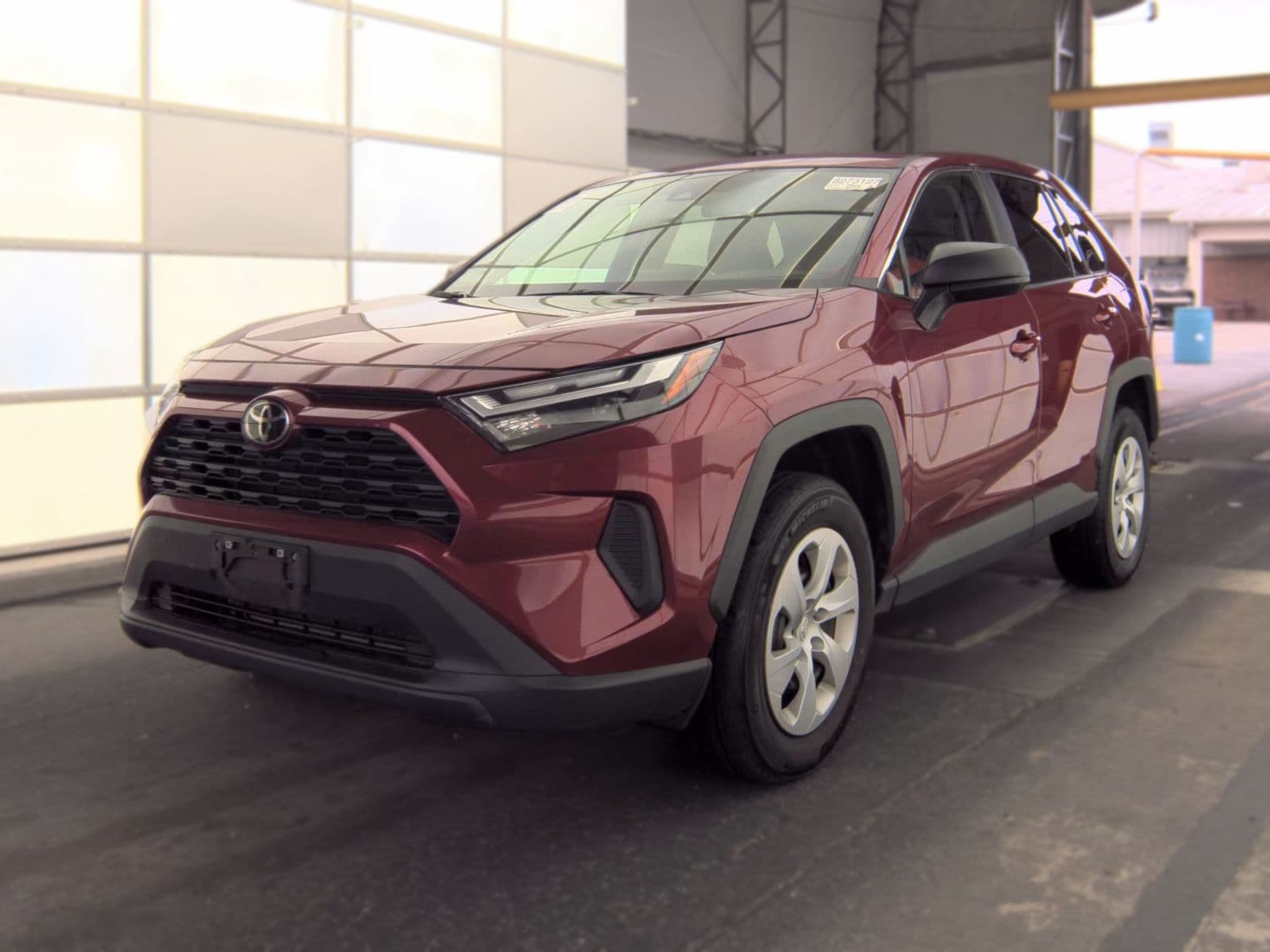 2025 TOYOTA RAV4 LE