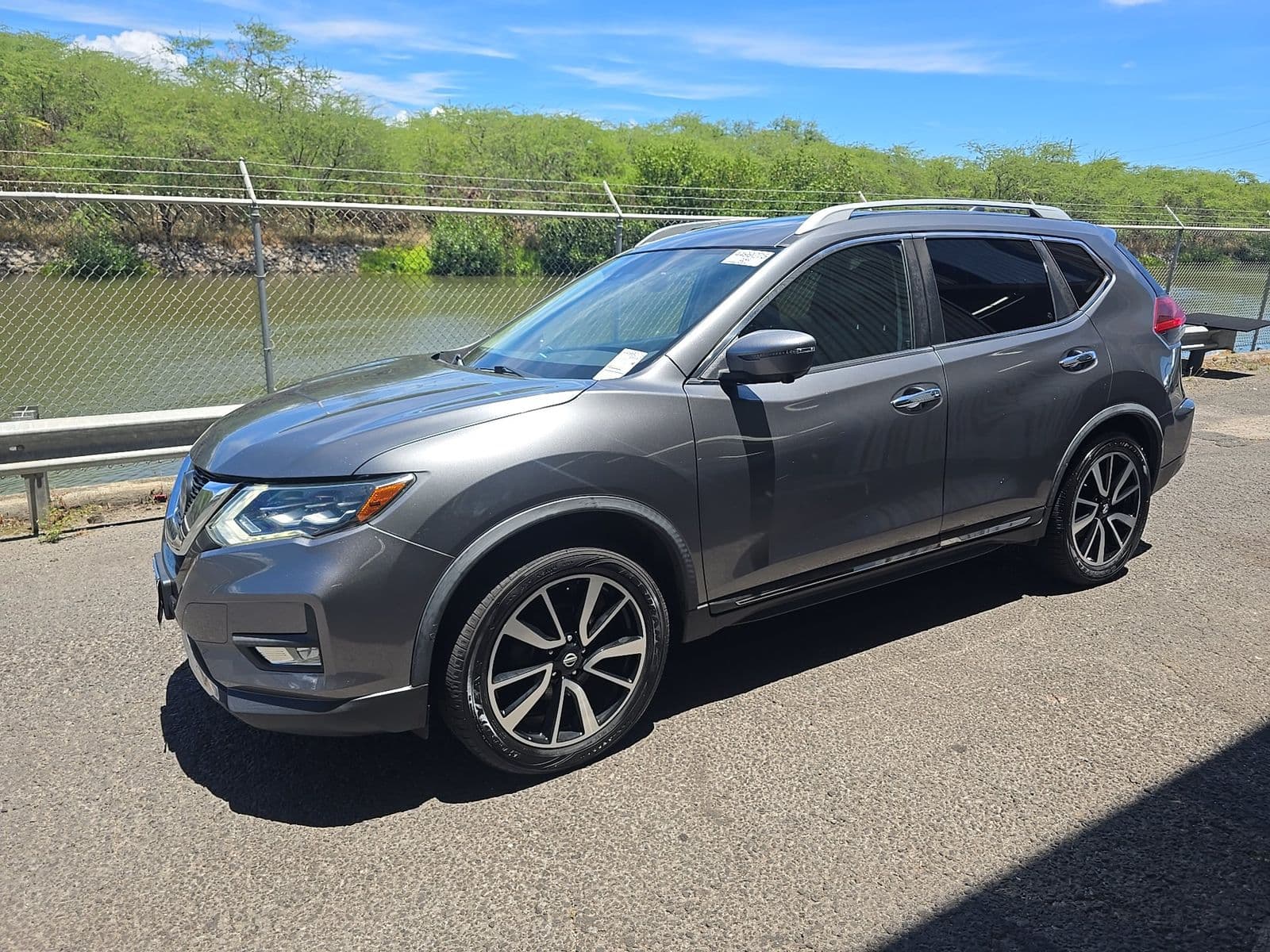 2018 NISSAN ROGUE SL