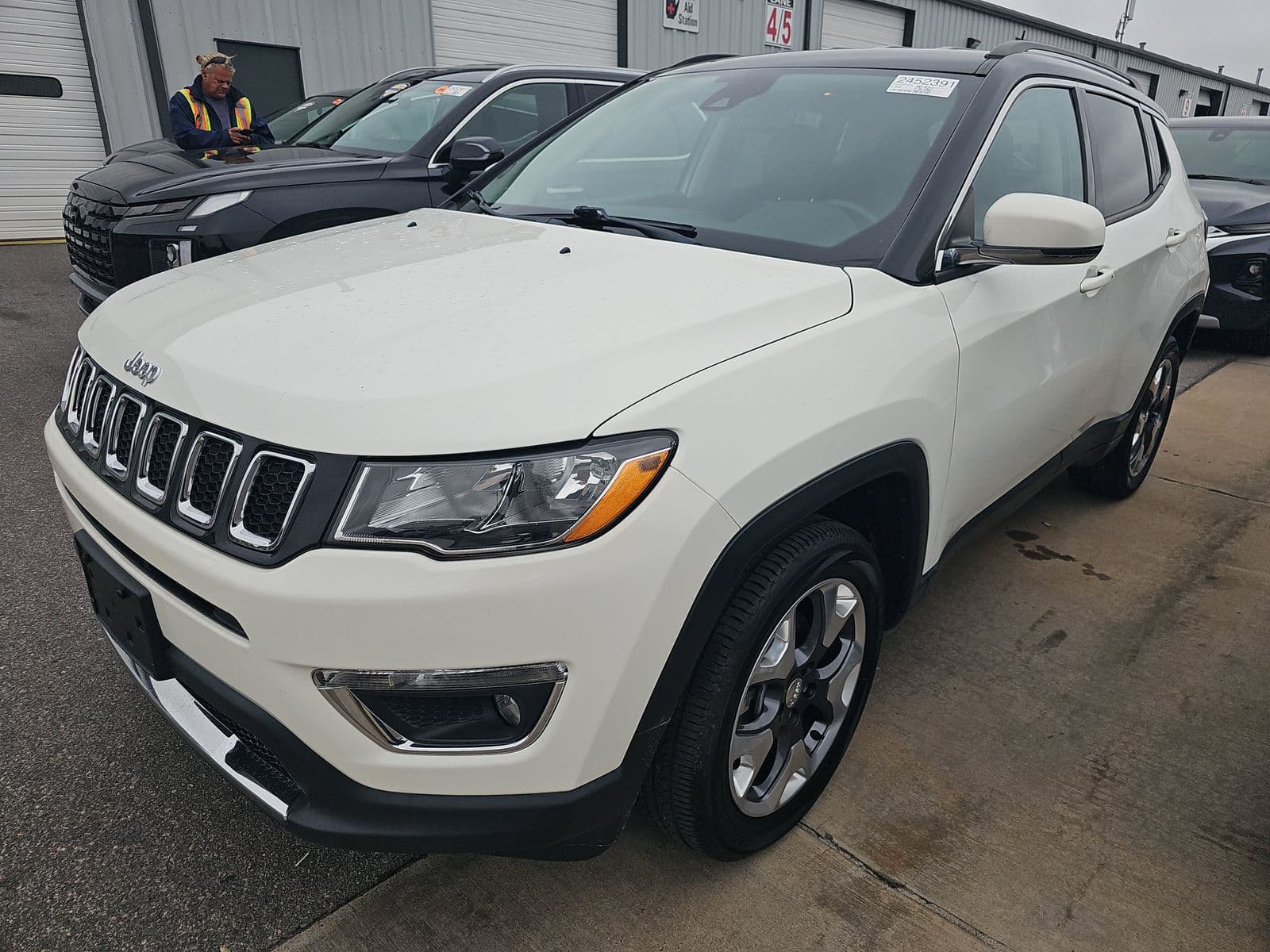 2021 JEEP COMPASS Limited 1