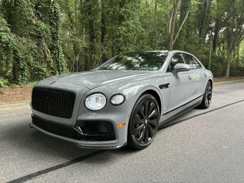 2022 BENTLEY FLYING SPUR V8