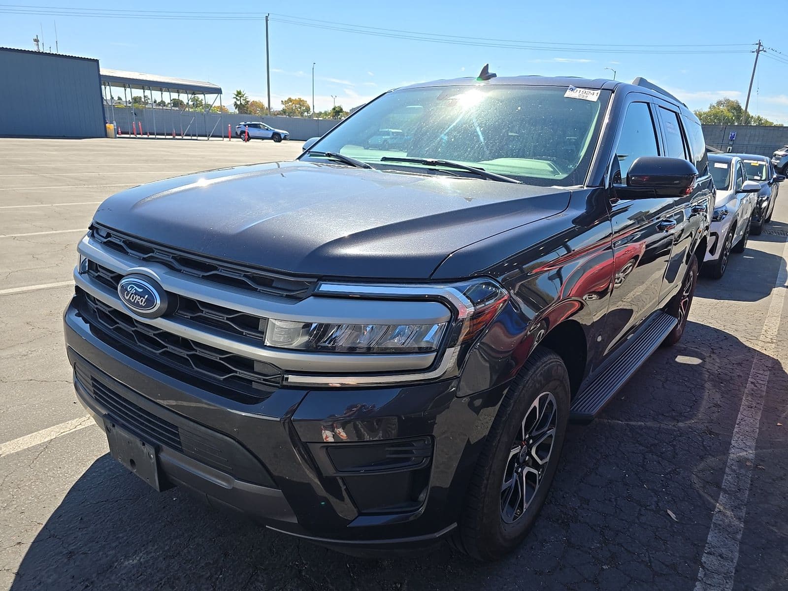 2024 FORD EXPEDITION XLT