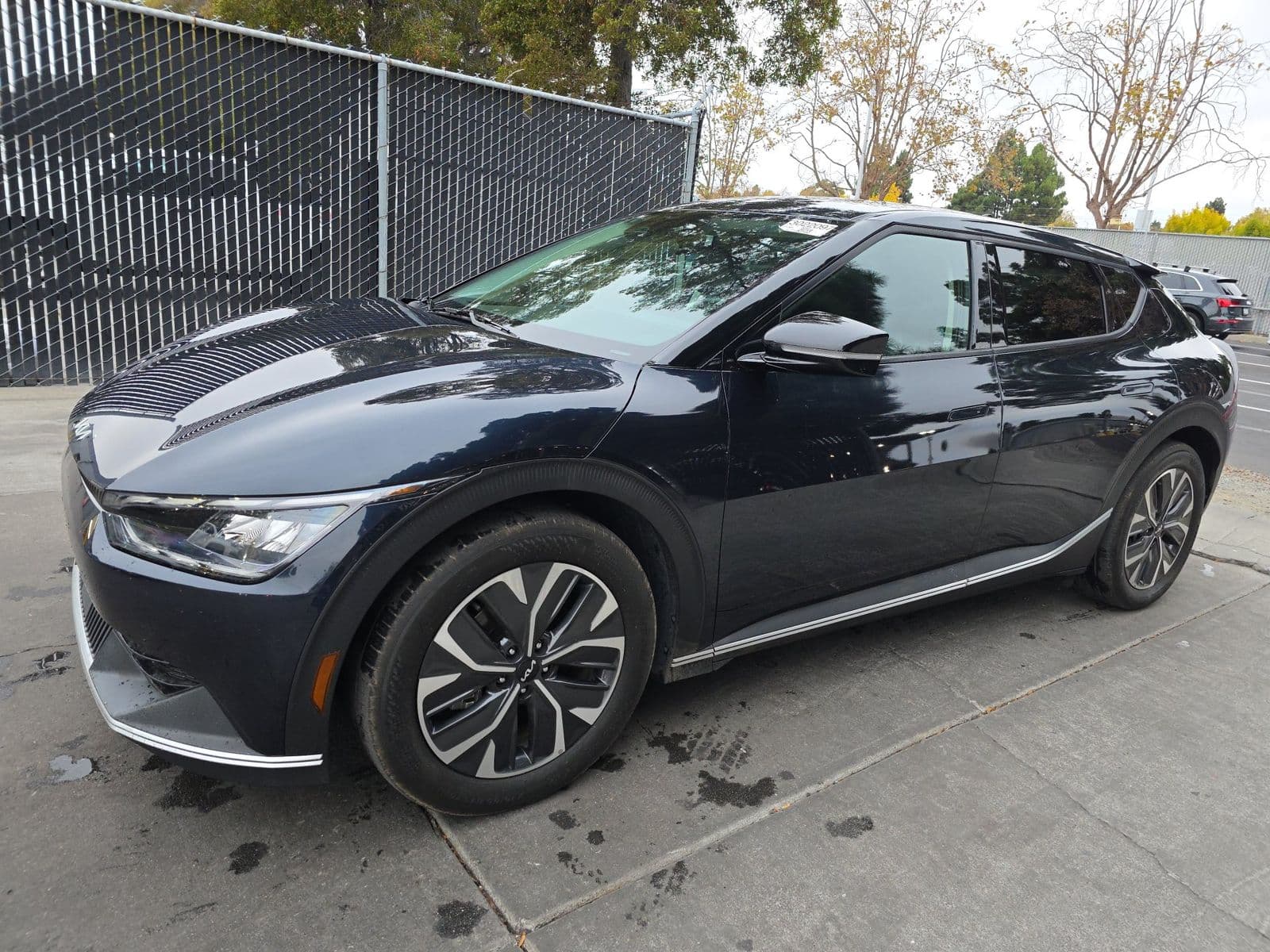 2023 KIA EV6 Light