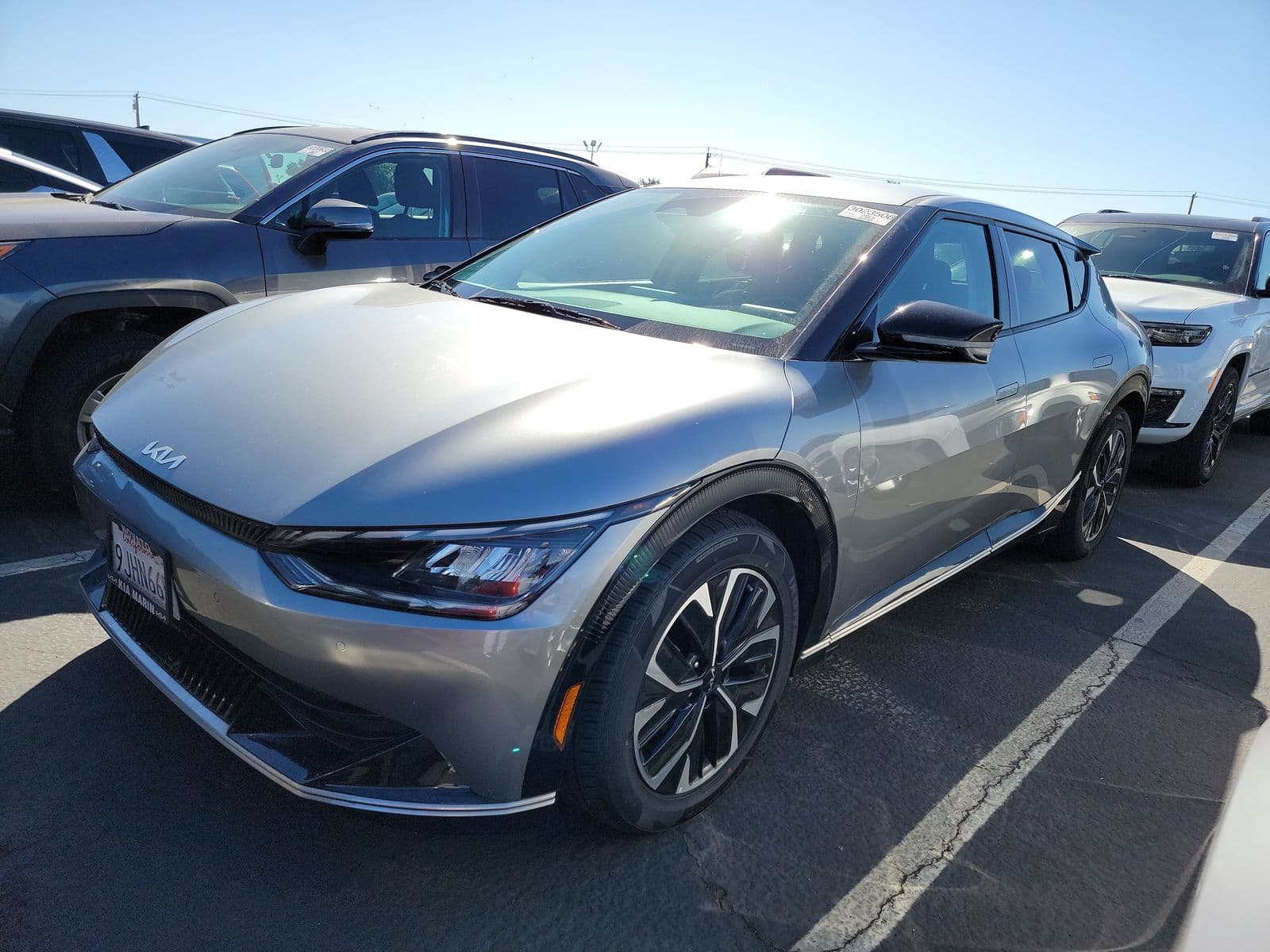 2023 KIA EV6 Wind