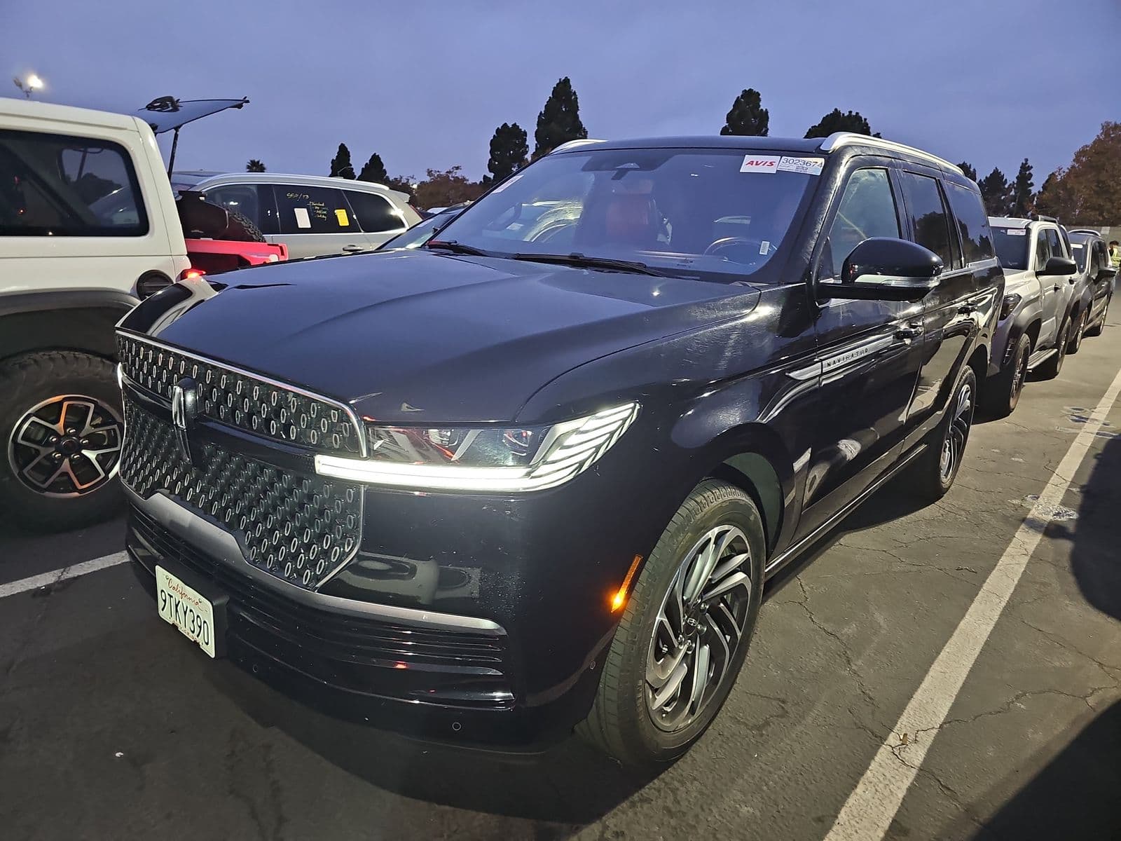 2025 LINCOLN NAVIGATOR Reserve