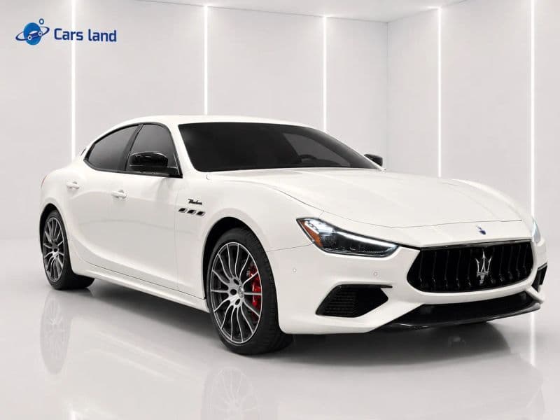 2024 MASERATI GHIBLI MODENA Q4