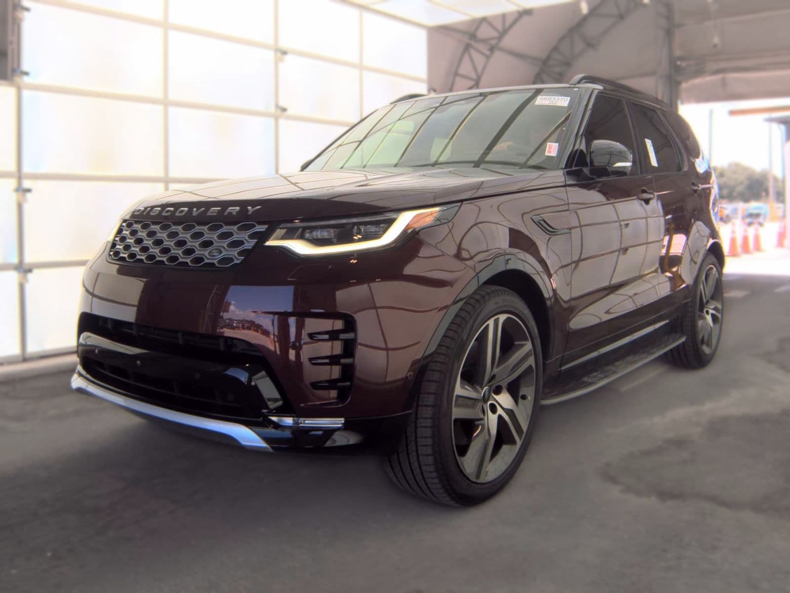 2026 LAND ROVER DISCOVERY TEMPEST Edition