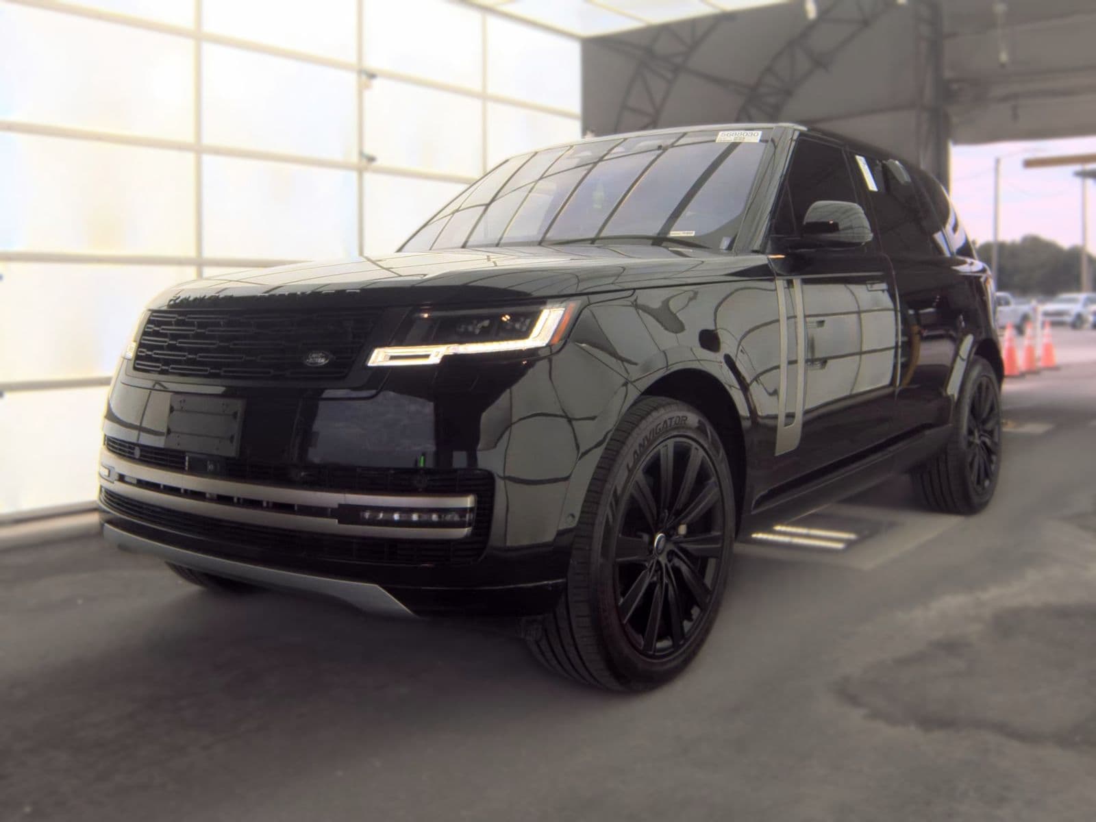 2023 LAND ROVER RANGE ROVER SE LWB