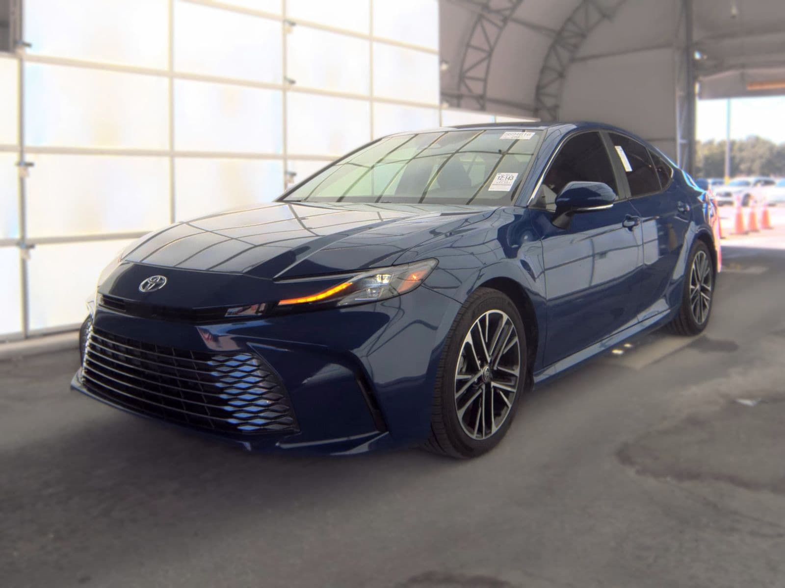 2025 TOYOTA CAMRY XLE