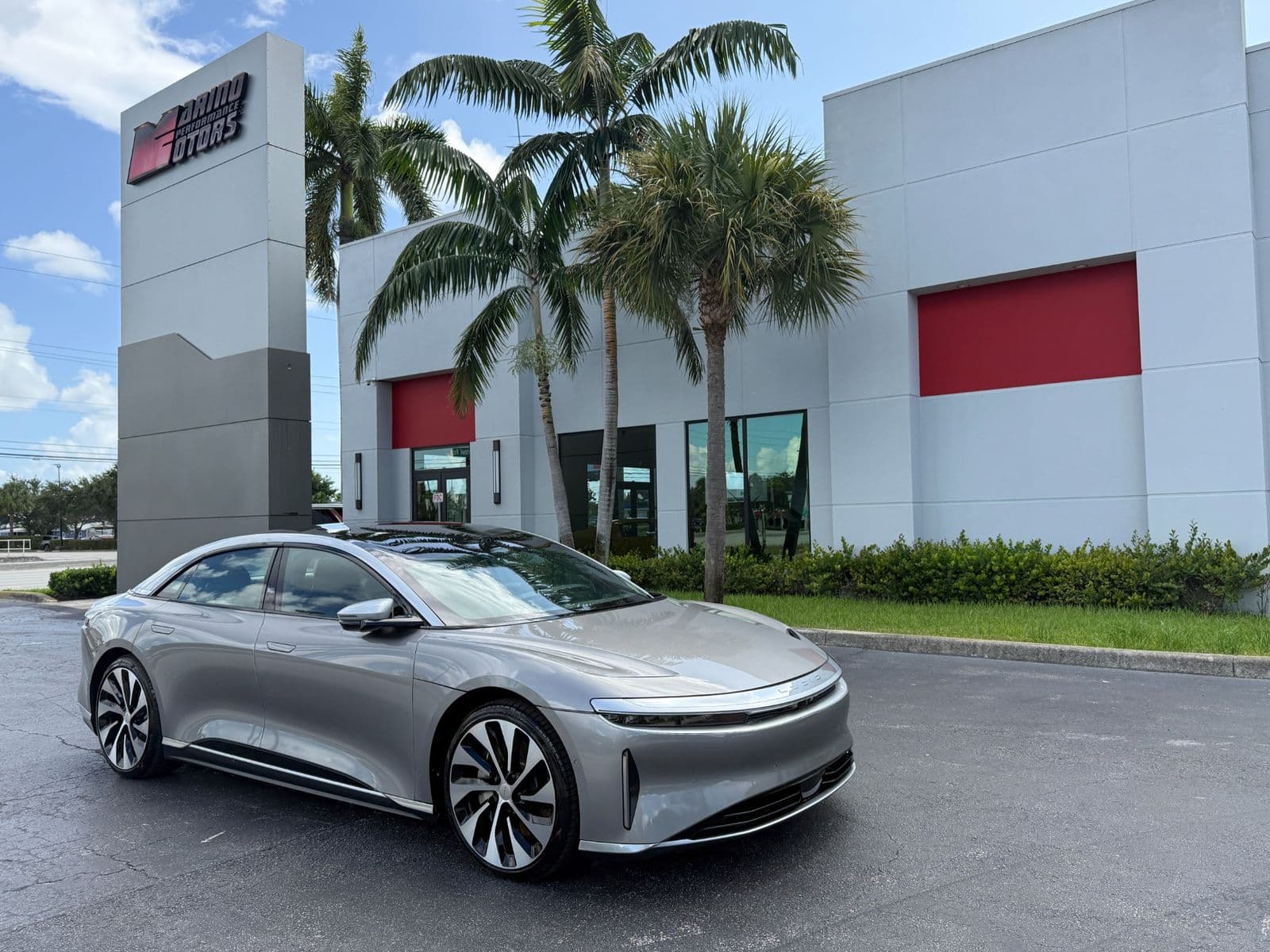 2022 LUCID AIR GRAND Touring