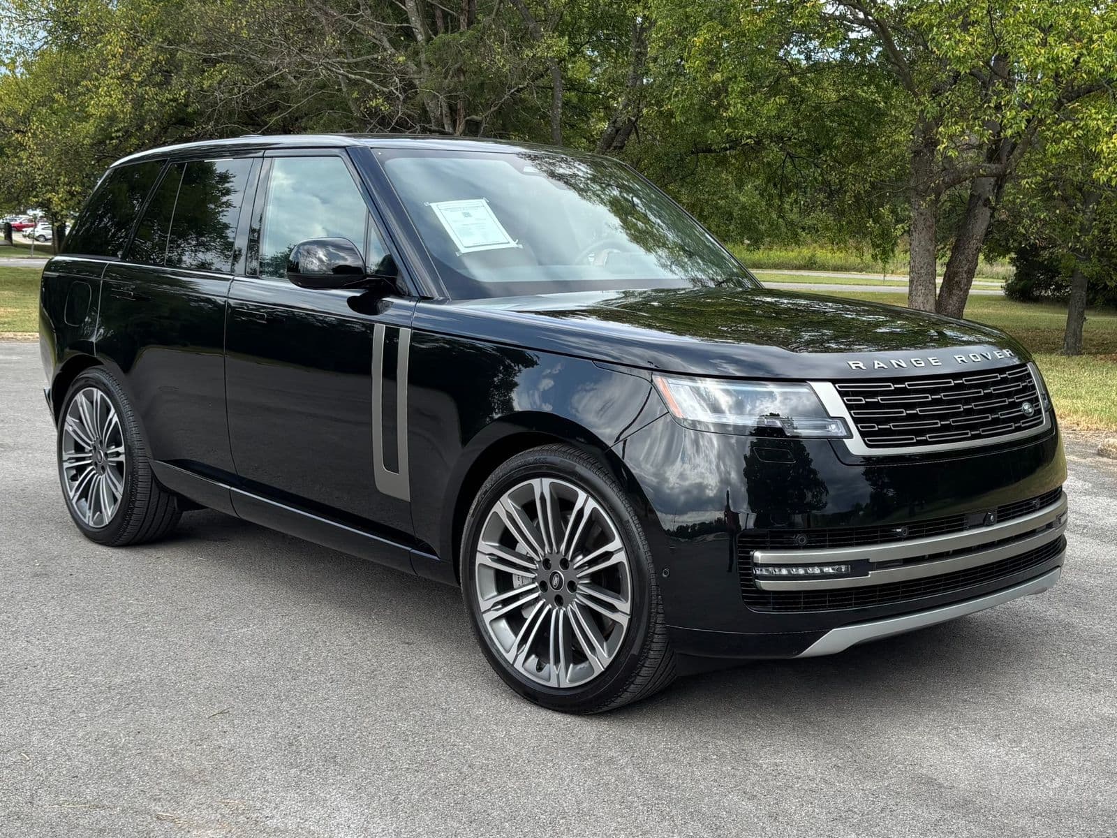 2025 LAND ROVER RANGE ROVER SE