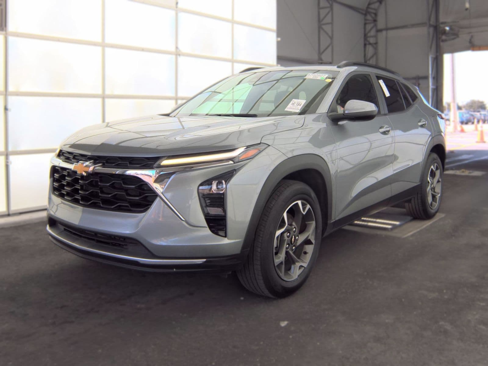 2024 CHEVROLET TRAX LT 1