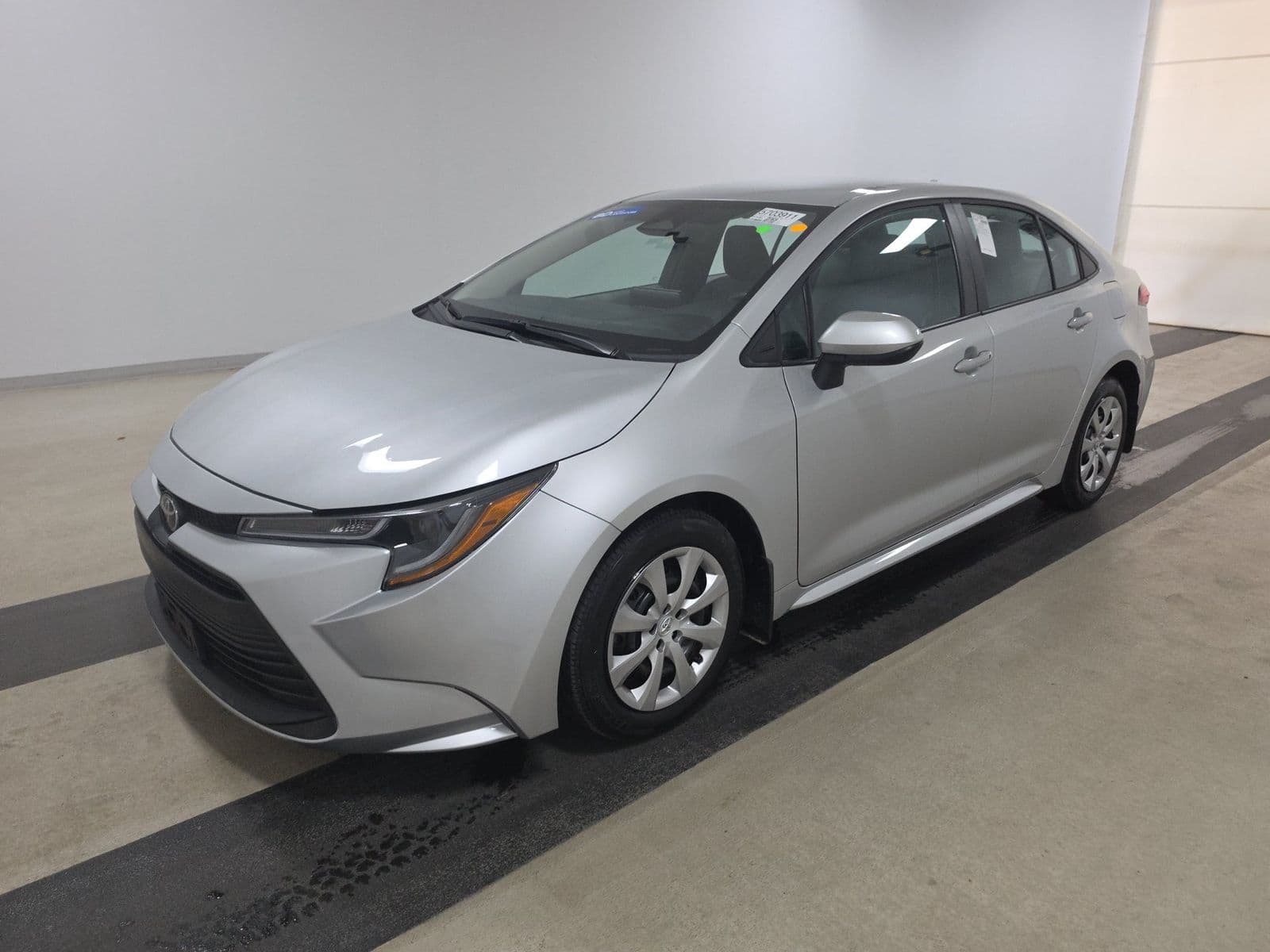2026 TOYOTA COROLLA LE 1