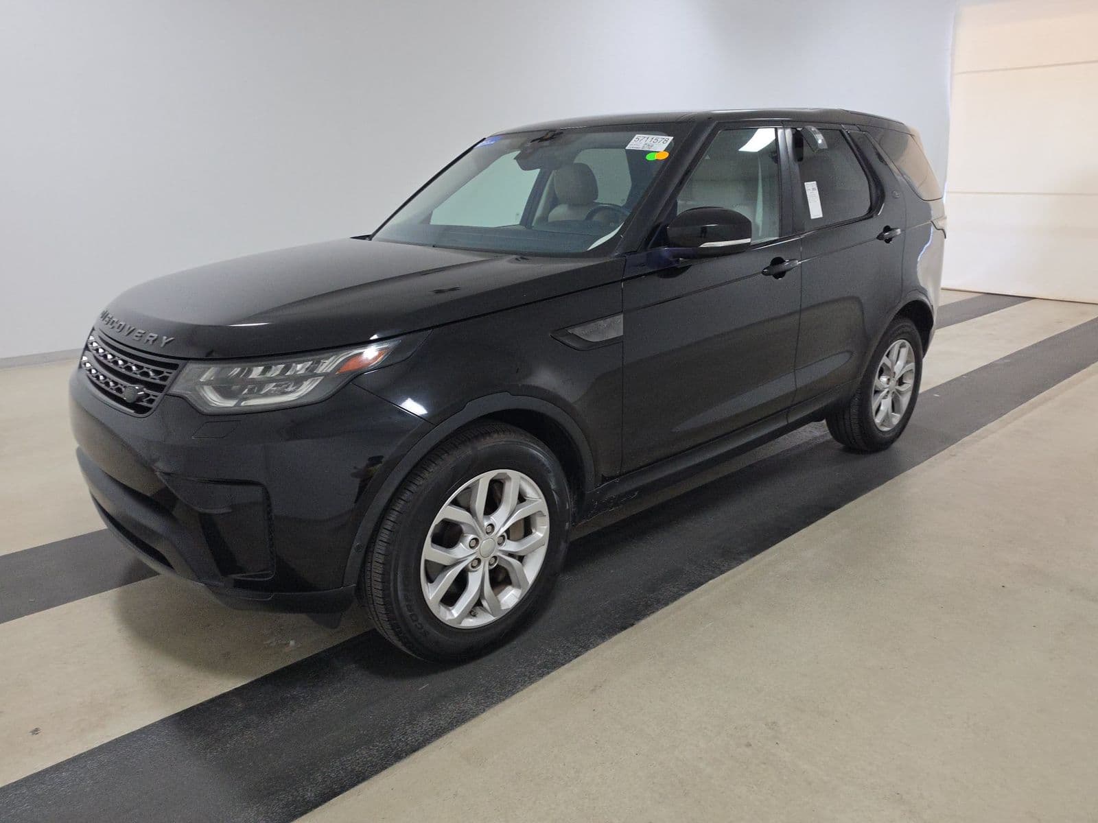 2019 LAND ROVER DISCOVERY SE