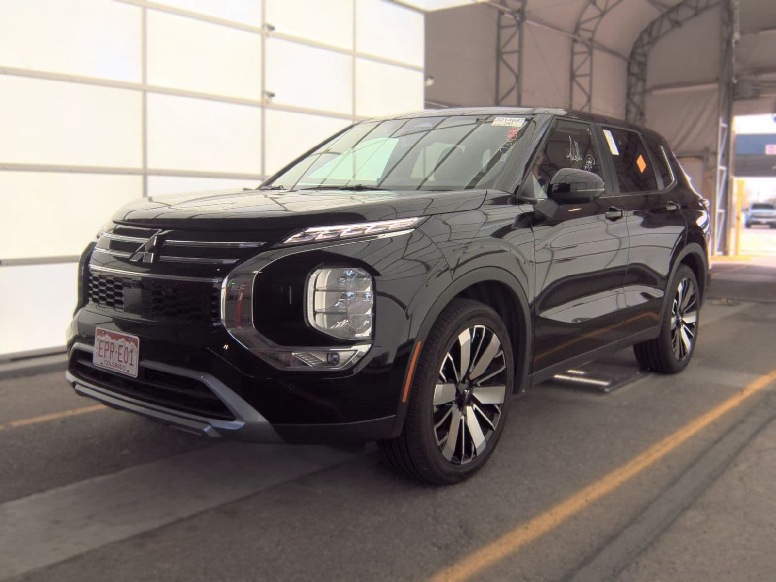 2025 MITSUBISHI OUTLANDER TRAIL Edition