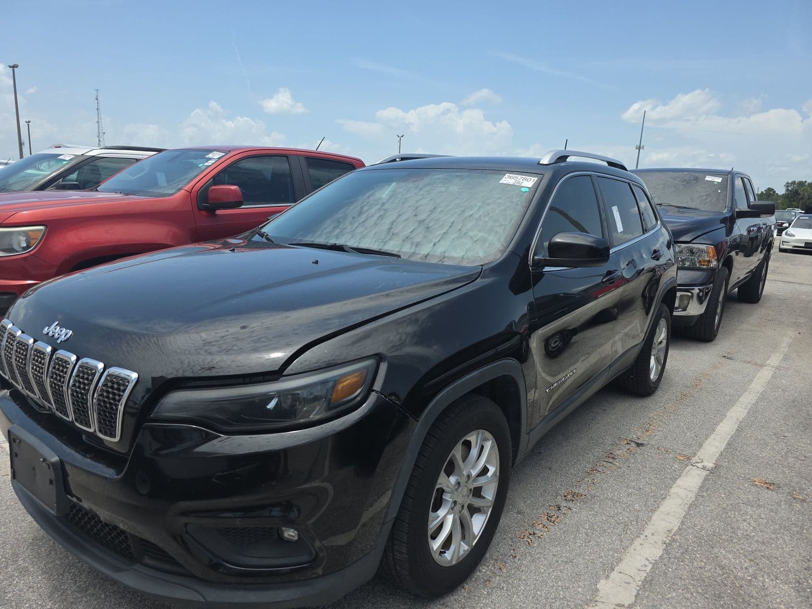 2019 JEEP CHEROKEE Latitude