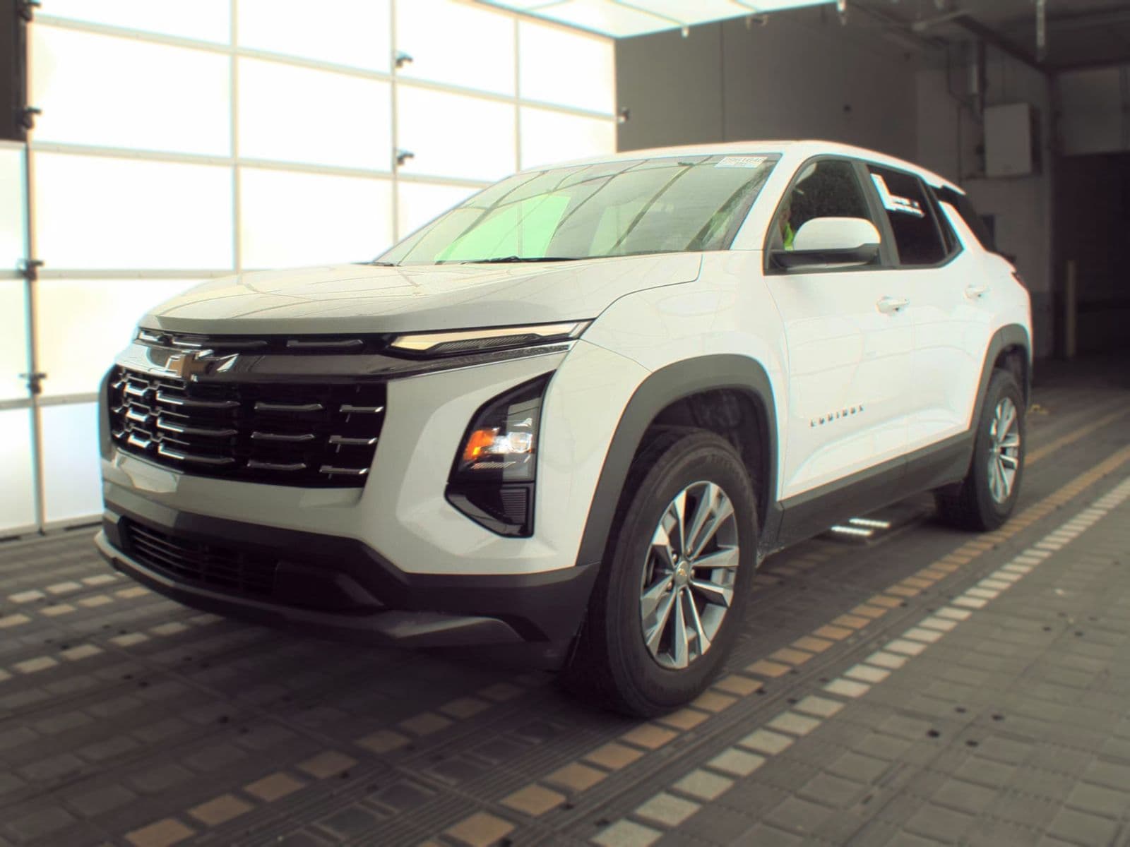 2025 CHEVROLET EQUINOX LT 1