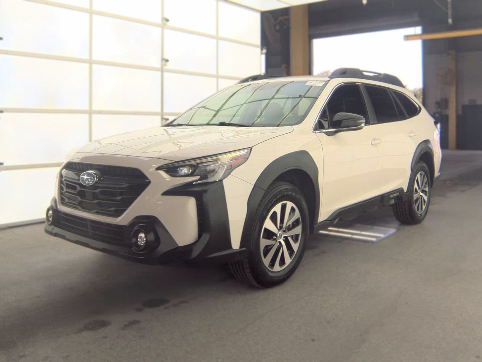 2025 SUBARU OUTBACK Premium 1