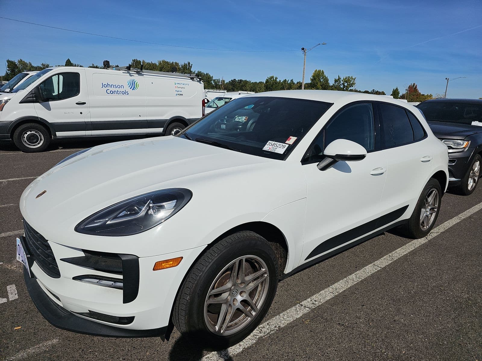 2020 PORSCHE MACAN Base