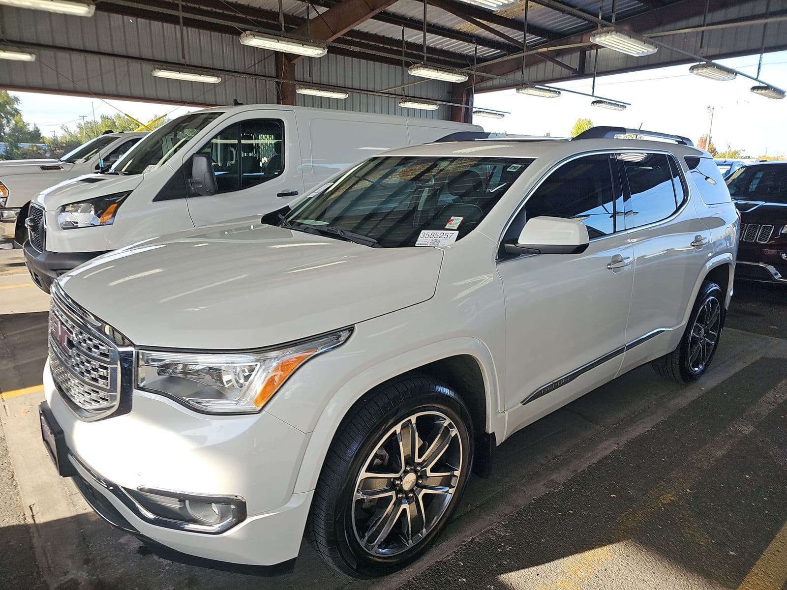 2018 GMC ACADIA Denali